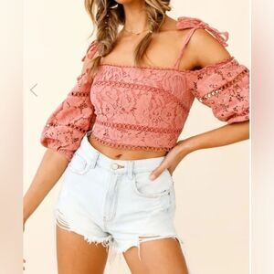 NWT Indikah by Angel Biba Crop Off Shoulder Puff Sleeve Rose Pink Lace Sz L